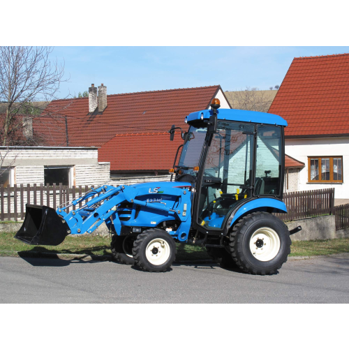 Malotraktor LS Tractor - řada J