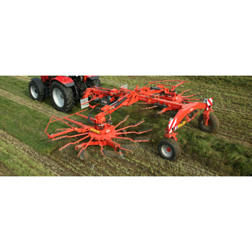 Shrnovač sena a píce KUHN GA 8521