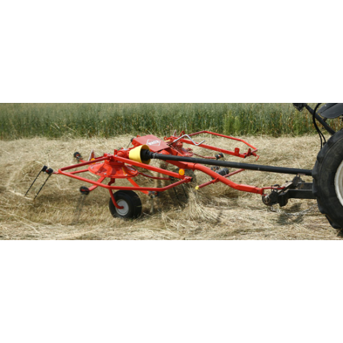 Obraceč sena a píce KUHN GF 222 T