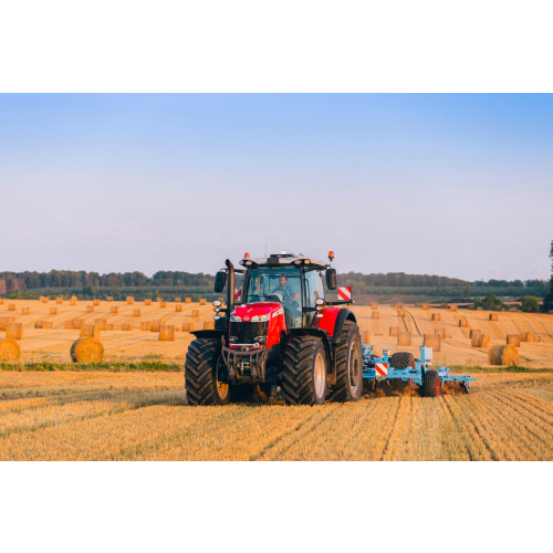 Traktory Massey Ferguson 8700 S