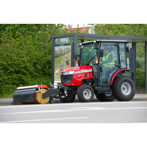 Traktory Massey Ferguson 1700 M