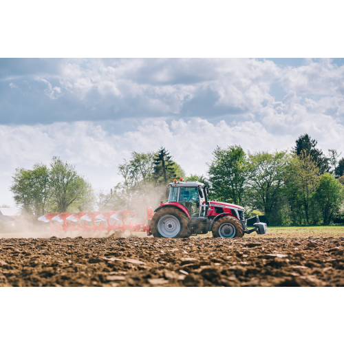 Traktory Massey Ferguson 7S