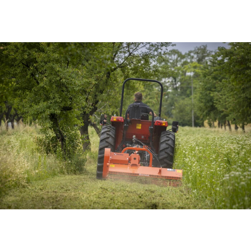 Traktory Massey Ferguson 1700 E