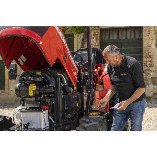 Traktory Massey Ferguson 1700 E