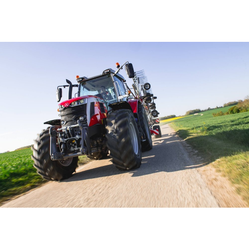 Traktor Massey Ferguson 6S.180 Dyna-VT EXCLUSIVE