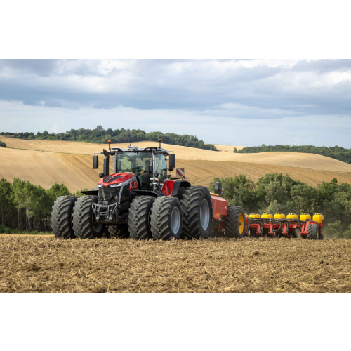 Traktor Massey Ferguson 9S