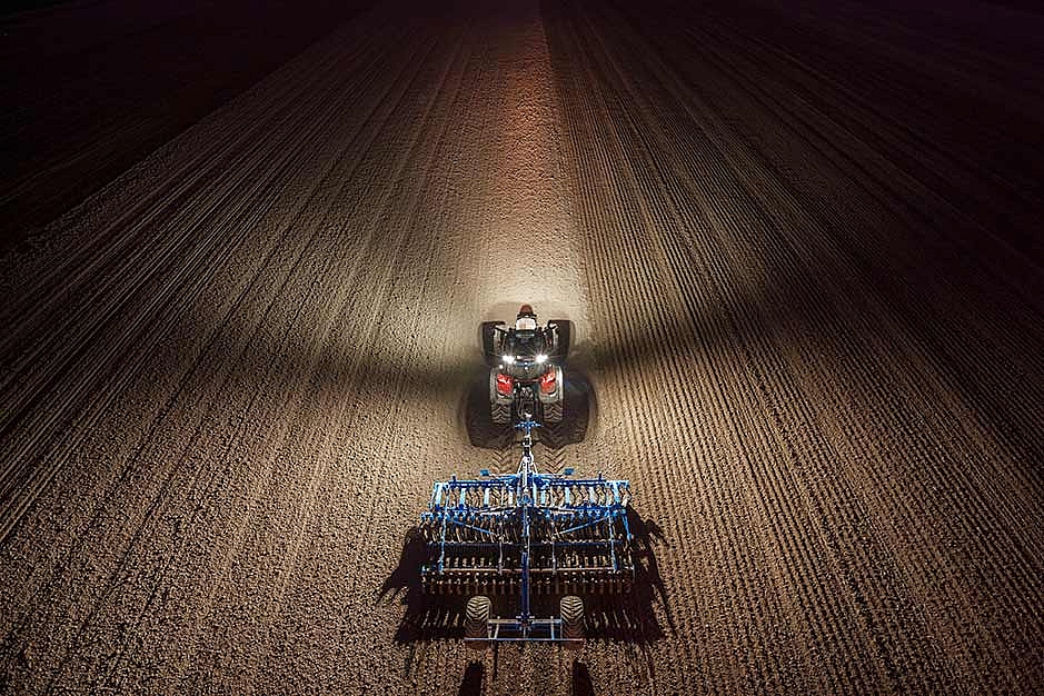 Zemědělské traktory s širokým využitím - AGROCENTRUM ZS