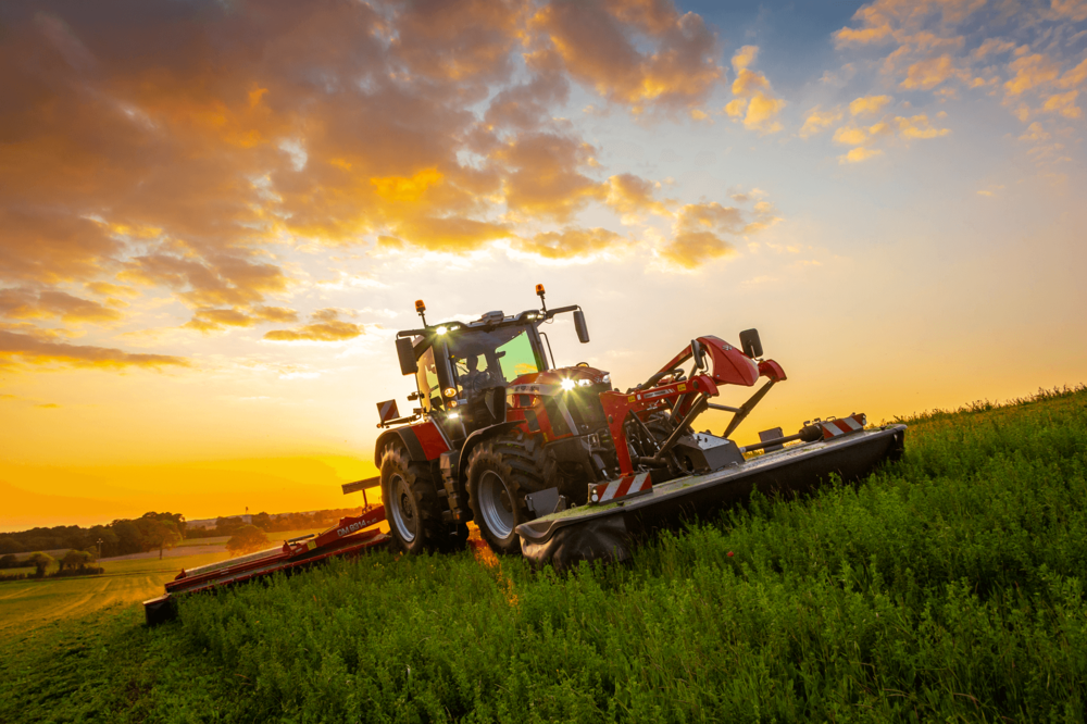 Nejvýkonější traktory na trhu - navštivte AGROCENTRUM ZS